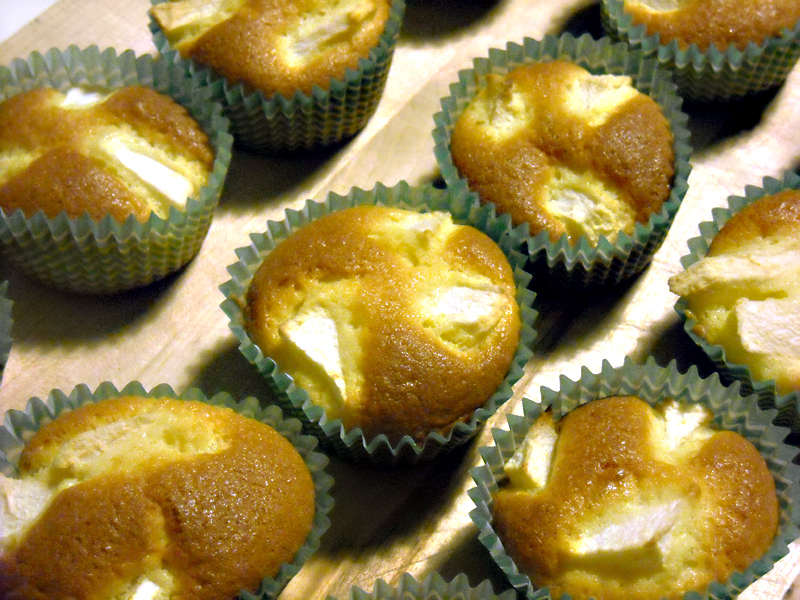 Cupcakes mini al limone e mele